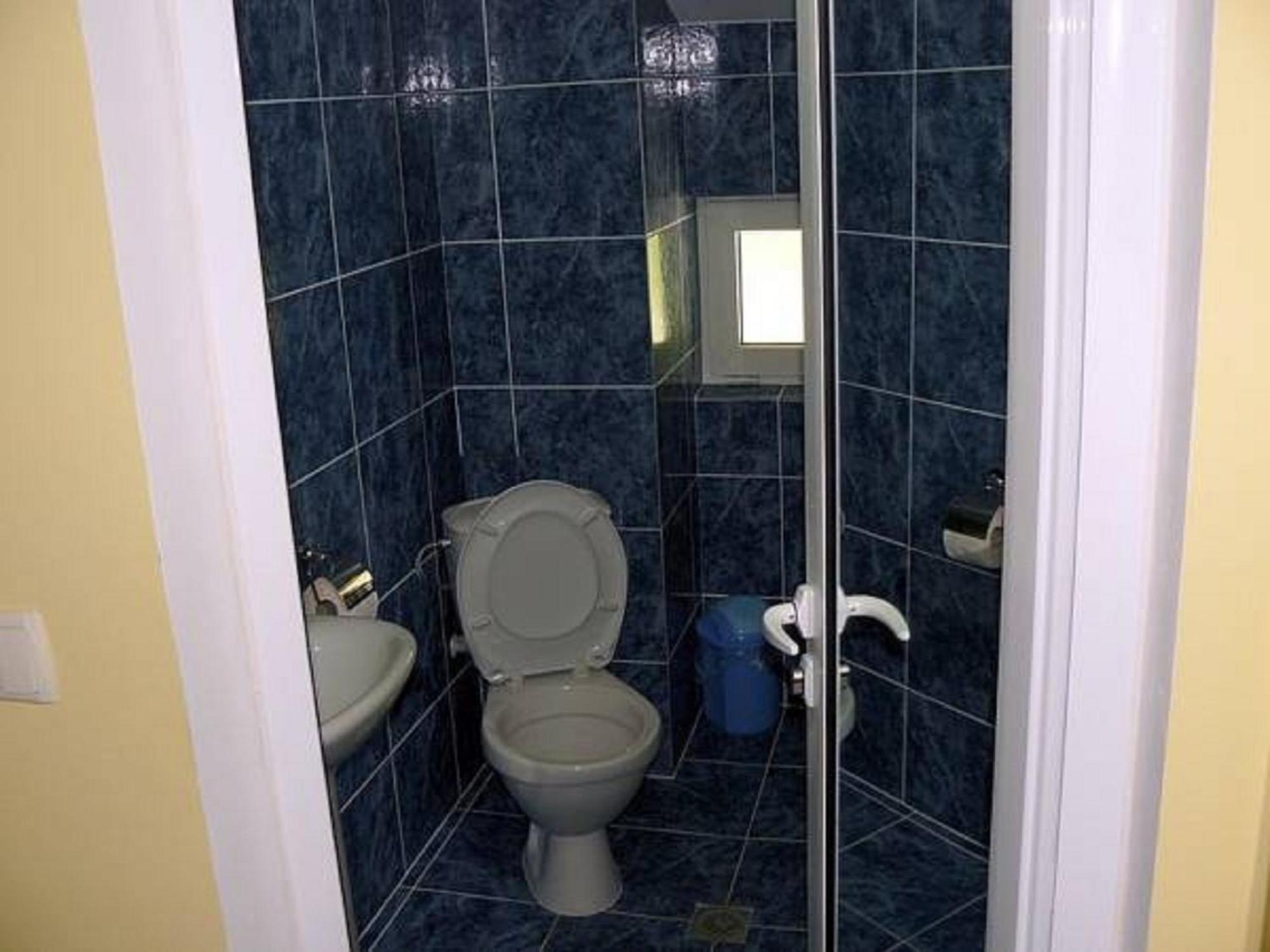 House Arirang Hotel Cherni Osum Room photo